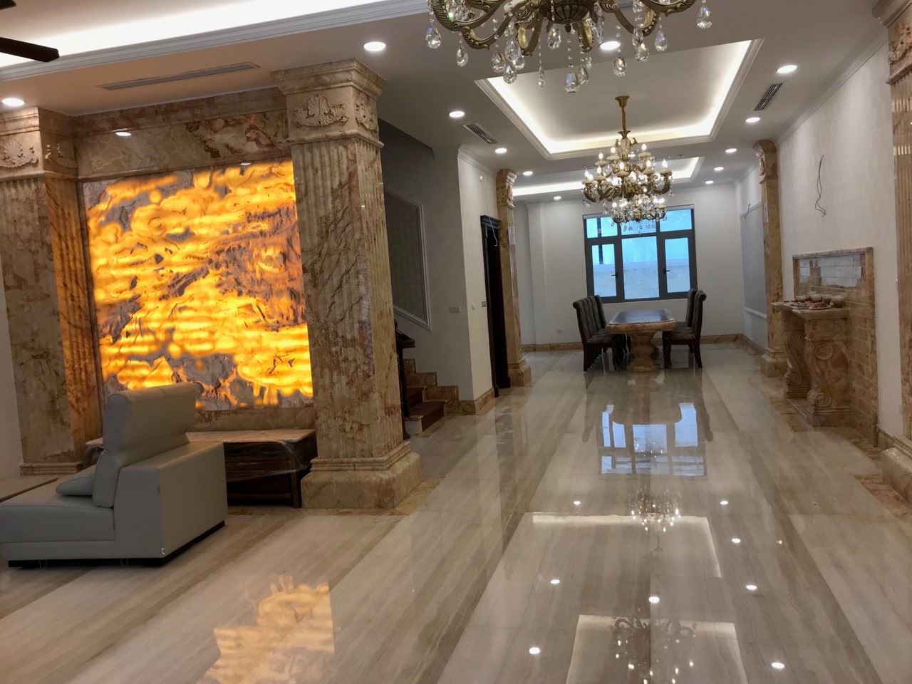 Công trình thương mại